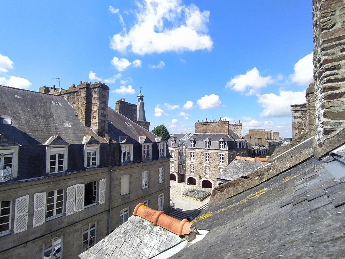 Le Nid - Fougeres Centre Historique Daire Dış mekan fotoğraf